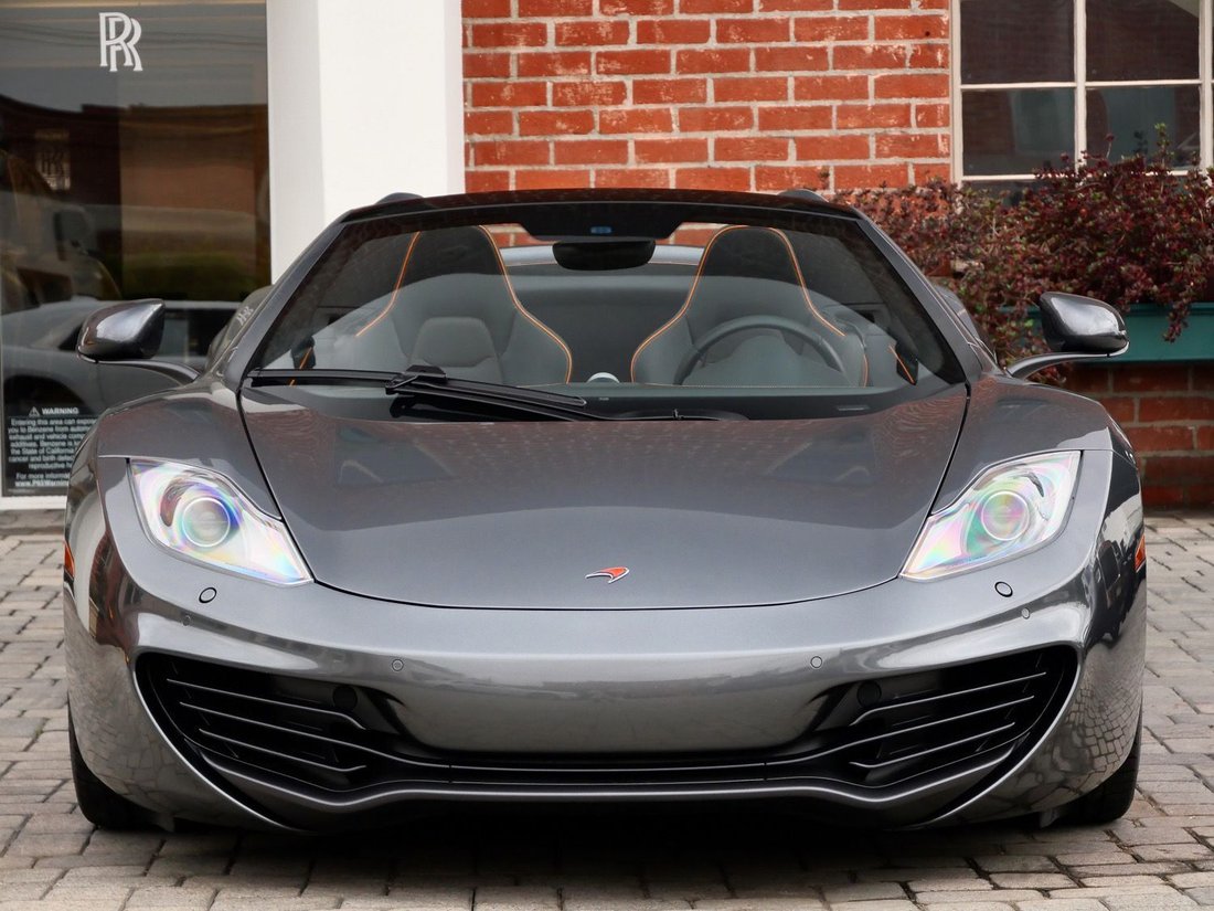 Cabriolet in Beverly Hills, CA, United States 2 - 18342819