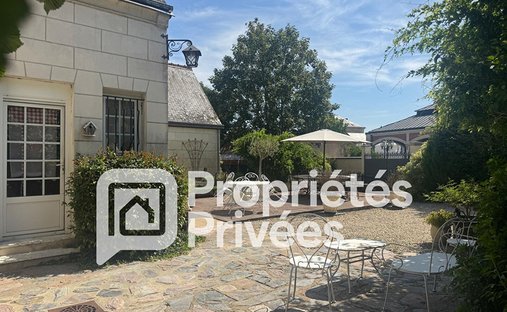Villa in Langeais, Centre-Val de Loire, France 1