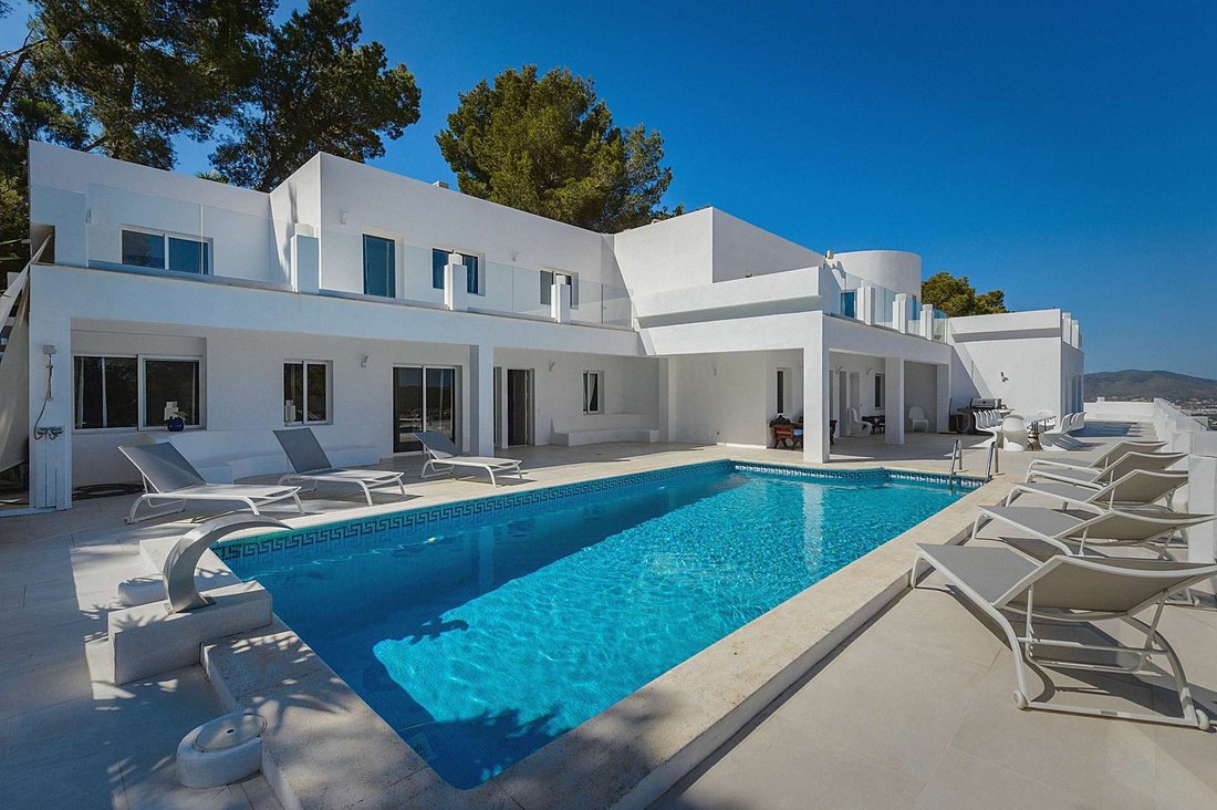 Villa in Santa Eularia des Riu, Balearic Islands, Spain 3 - 18345386