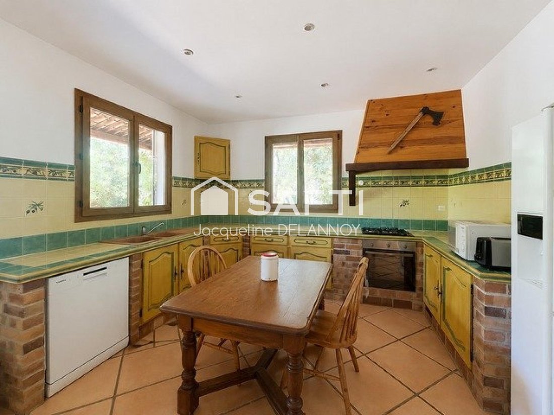 House in Fayence, Provence-Alpes-Côte d'Azur, France 4 - 18347859