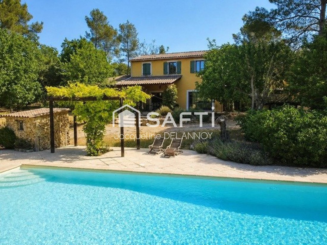 House in Fayence, Provence-Alpes-Côte d'Azur, France 2 - 18347859