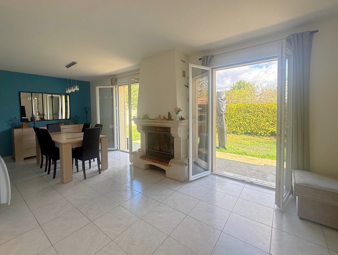 House in Centre Ville, Houilles, France 4 - 18345666