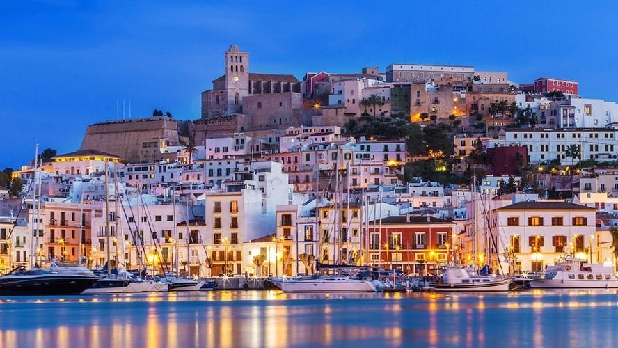 Townhouse in Ibiza Town, Balearic Islands, Spain 2 - 17946796