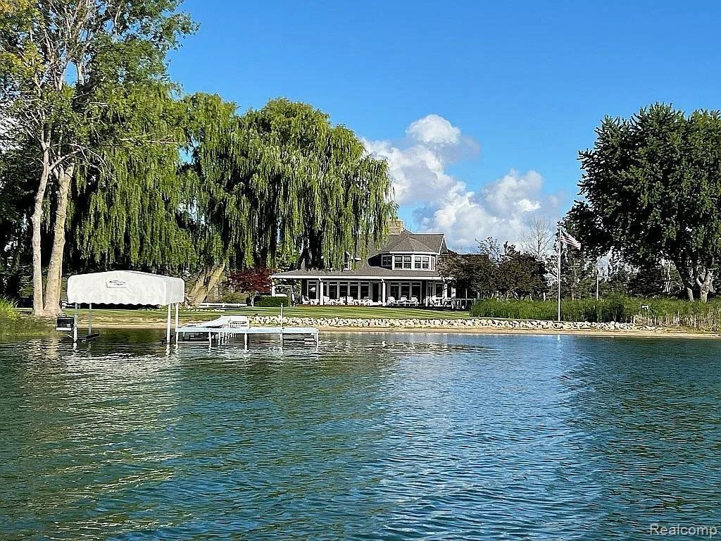 House in Onekama, Michigan, United States 5 - 18347057