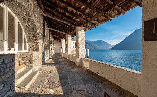 Villa a Brienno, Lombardia, Italia 1