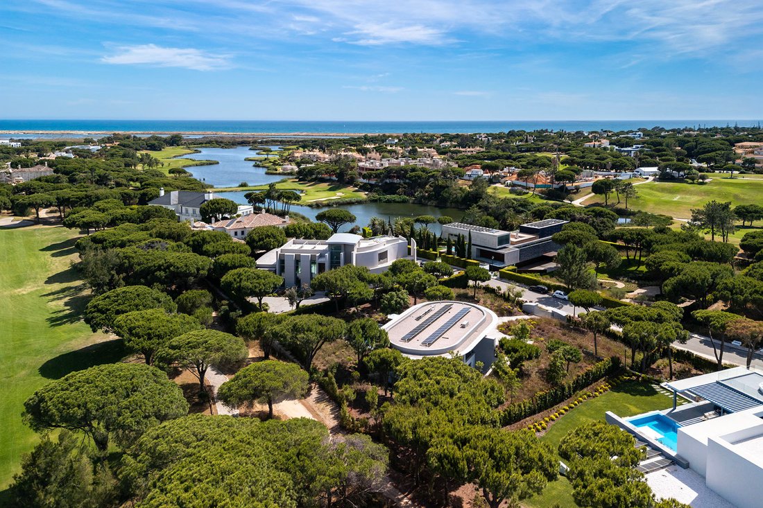 Villa in Quinta do Lago, Almancil, Portugal 2 - 18343569