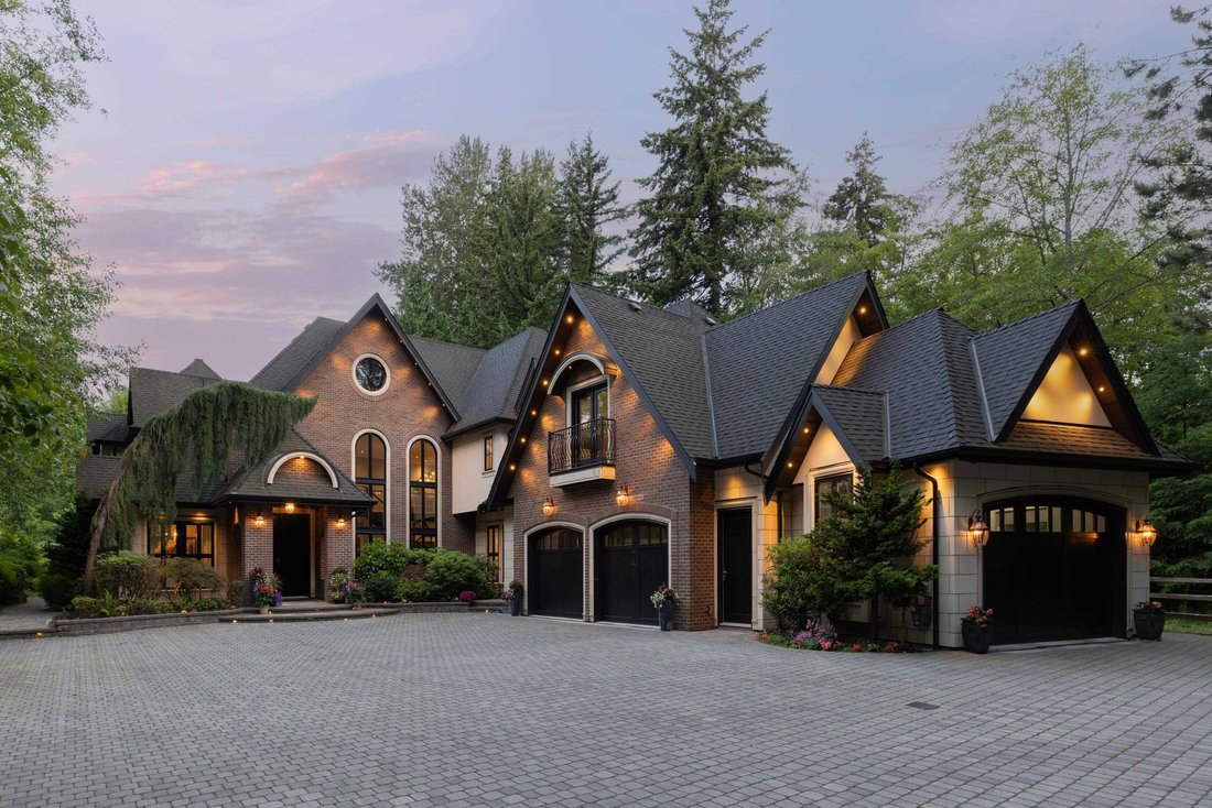 House in Surrey, British Columbia, Canada 1 - 18346185