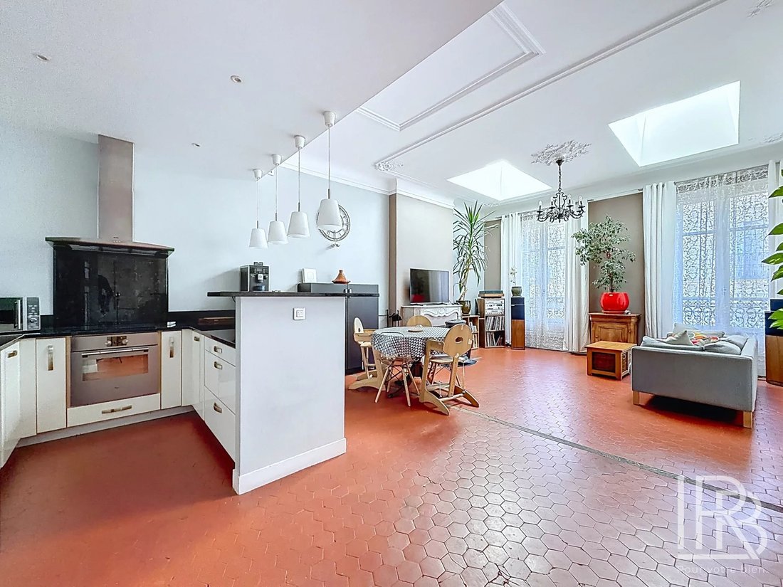 Apartment in 1er Arrondissement, Marseille, France 1 - 18344397
