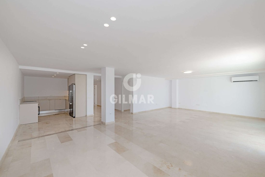 Apartment in Estepona, Andalusia, Spain 5 - 17290172