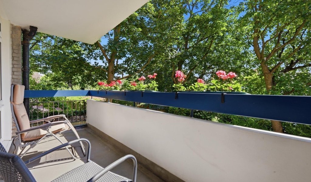 Apartment in South Woodford, Redbridge, England 2 - 18345361