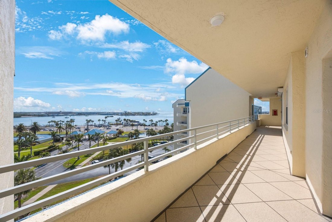 Condo in St. Petersburg, Florida, United States 4 - 18345381