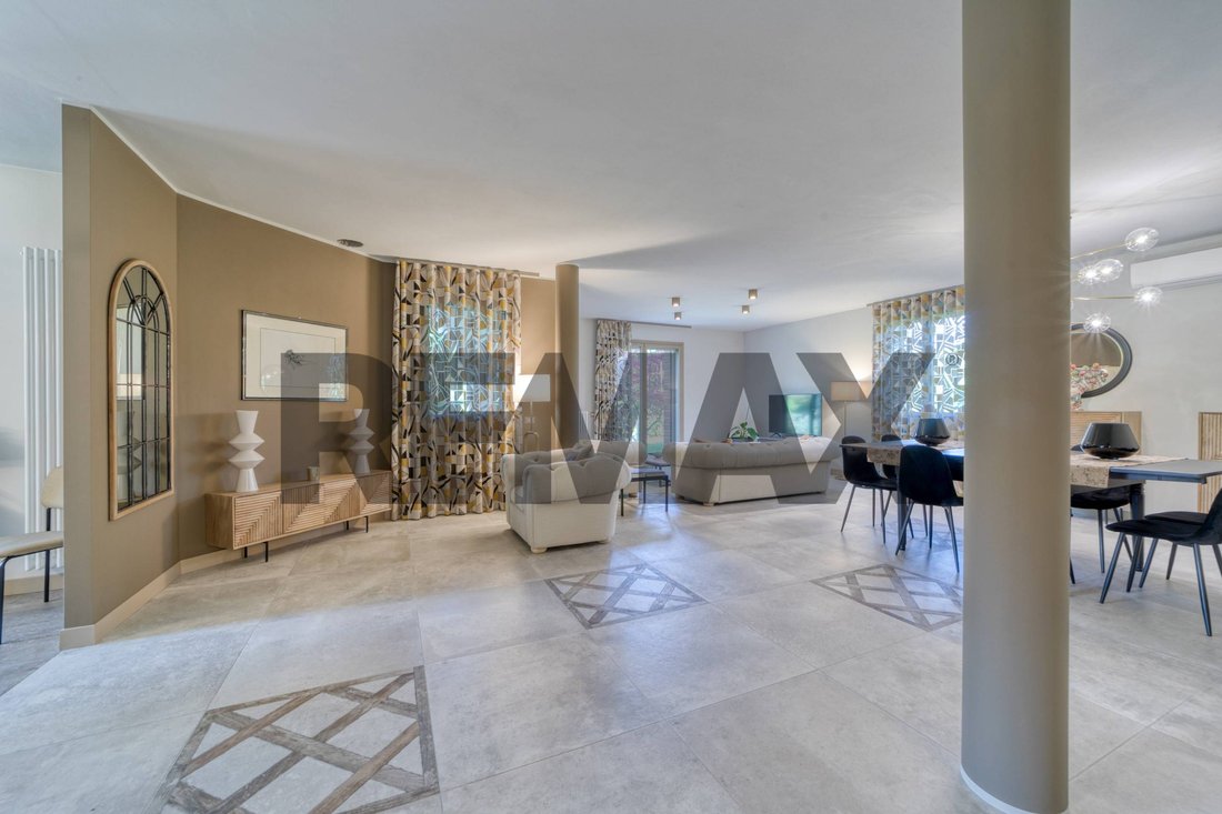 Villa in Tribano, Veneto, Italy 1 - 18346013