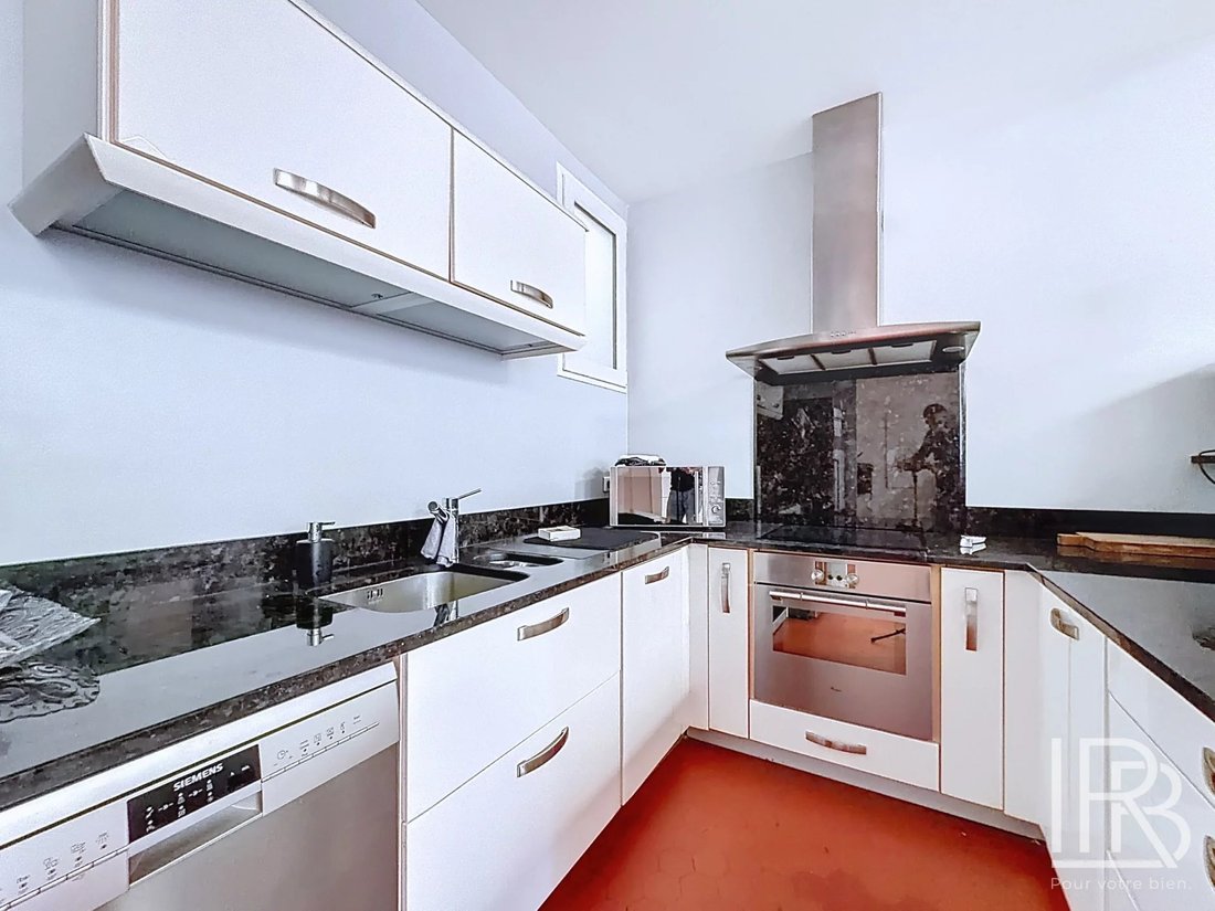 Apartment in 1er Arrondissement, Marseille, France 4 - 18344397