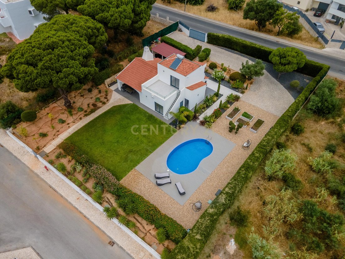 Villa in Olhos de Agua, Algarve, Portugal 4 - 18345699