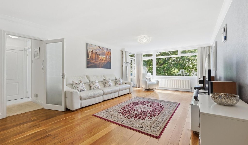 Apartment in South Woodford, Redbridge, England 4 - 18345361