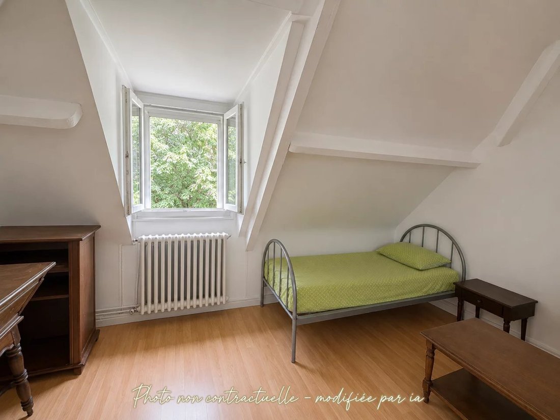 Bertel, Sotteville-les-Rouen, France 4 - 18344463