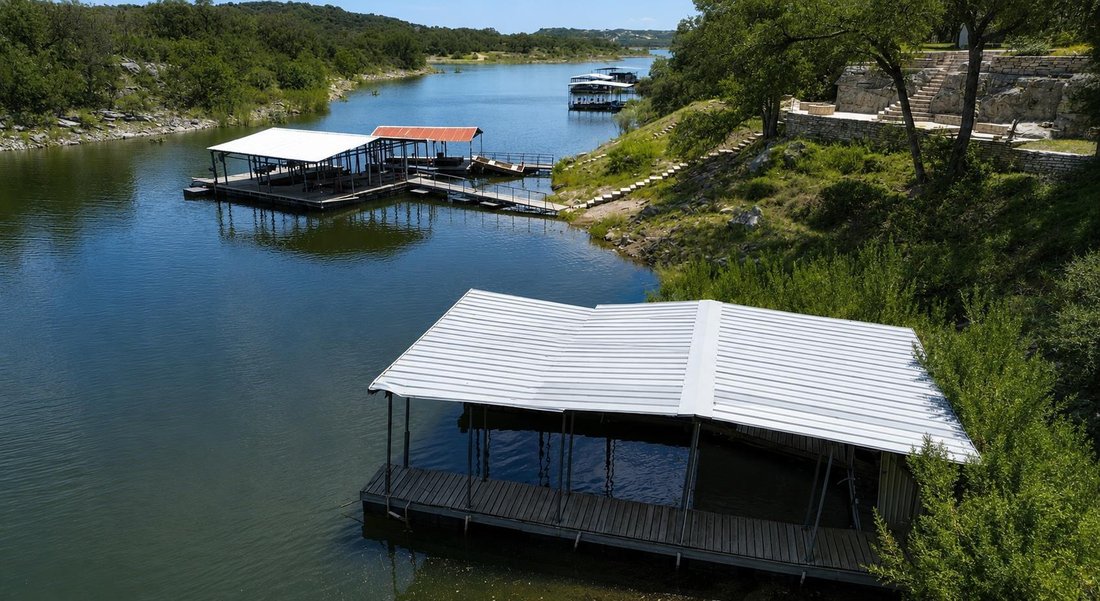 House in Spicewood, Texas, United States 2 - 17869823