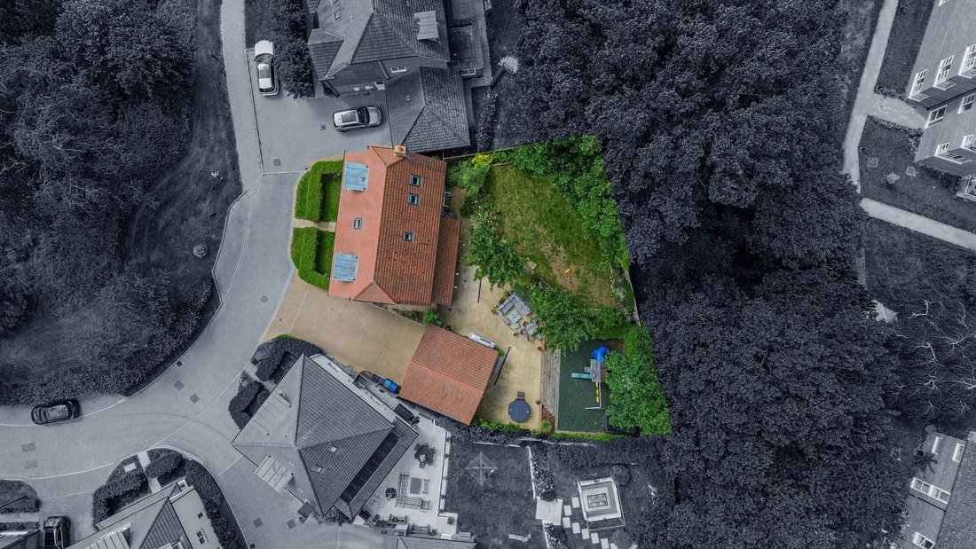 House in Bolnore, Haywards Heath, England 4 - 18345751