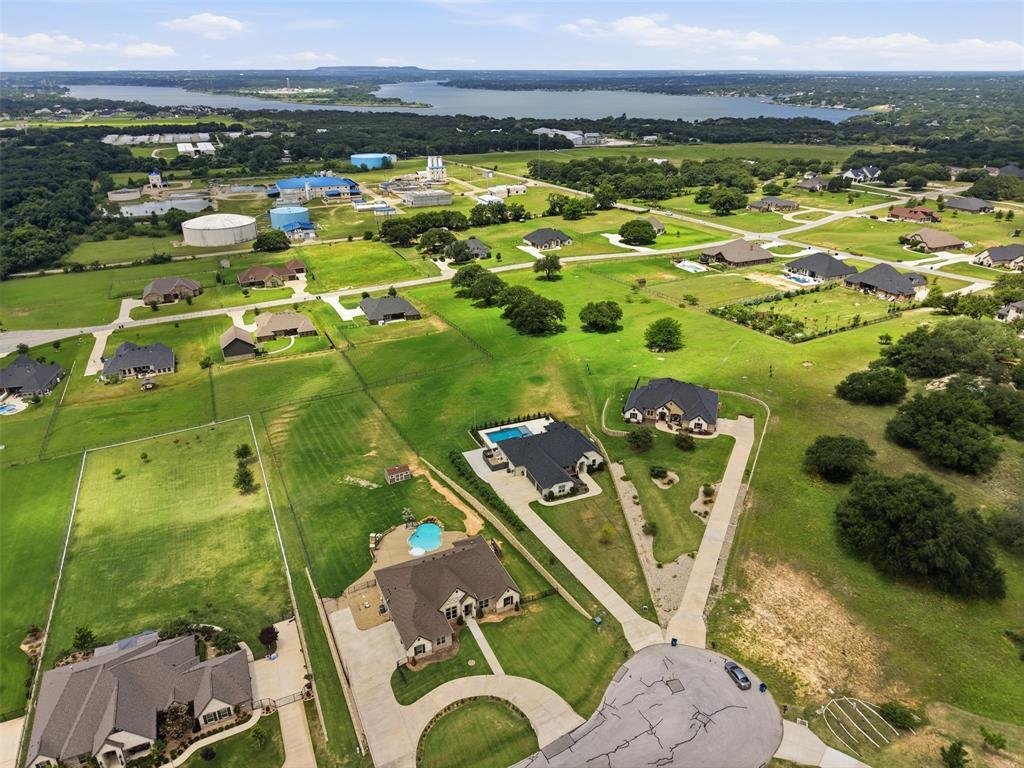 House in Granbury, Texas, United States 5 - 17365299
