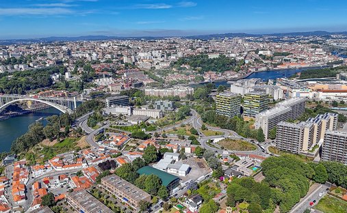 Apartment in Santa Marinha e Sao Pedro da Afurada, Porto District, Portugal 1