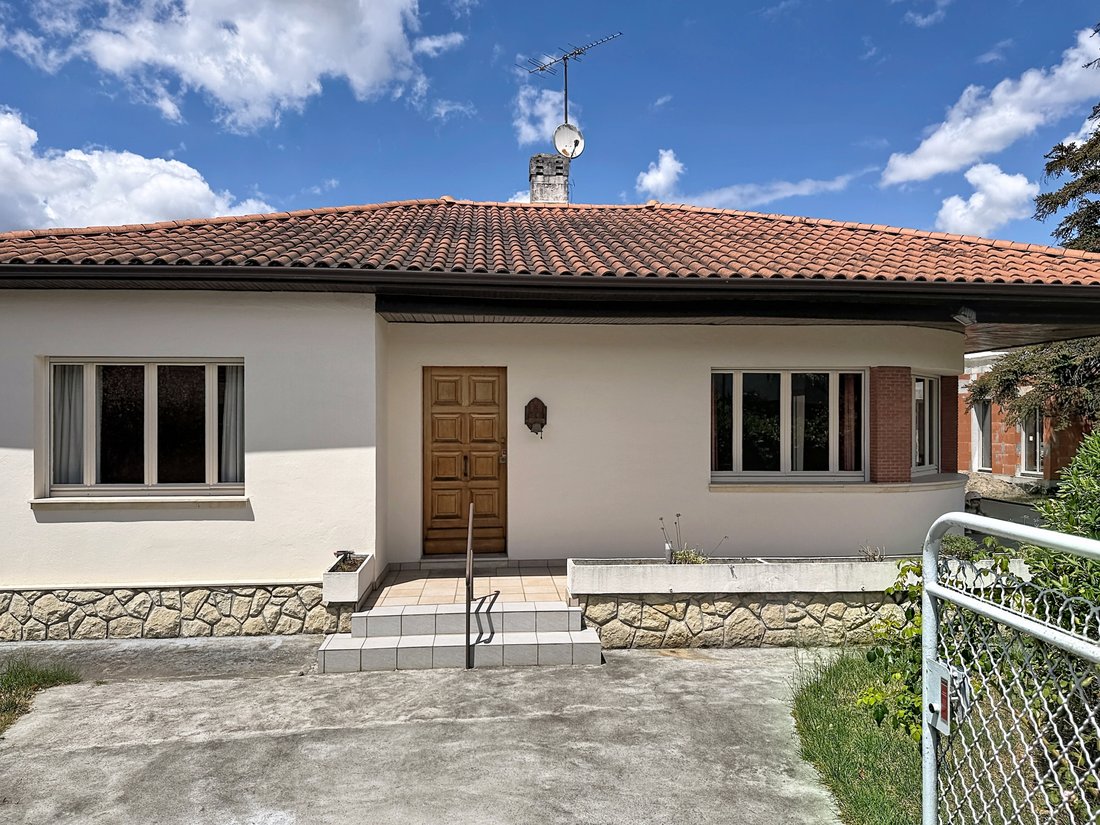 House in Le Lac-Bacalan, Bordeaux, France 1 - 16497976