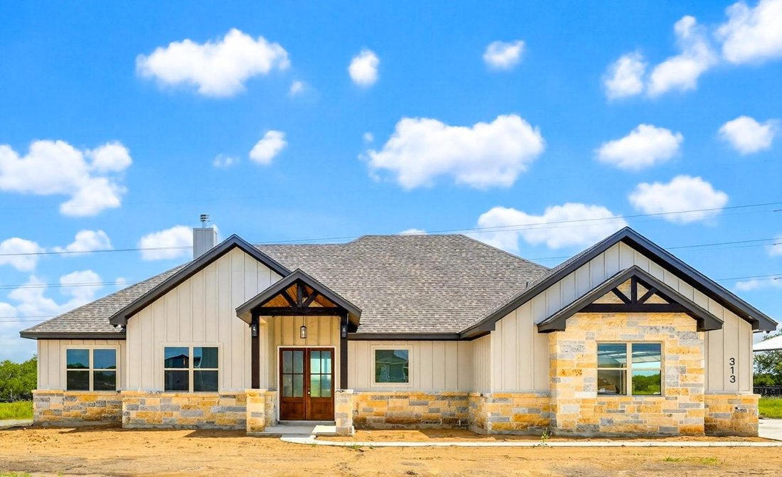 House in Seguin, Texas, United States 2 - 18344025