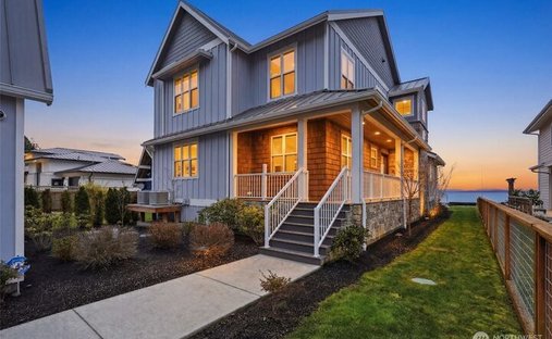 House in Camano, Washington, United States 1
