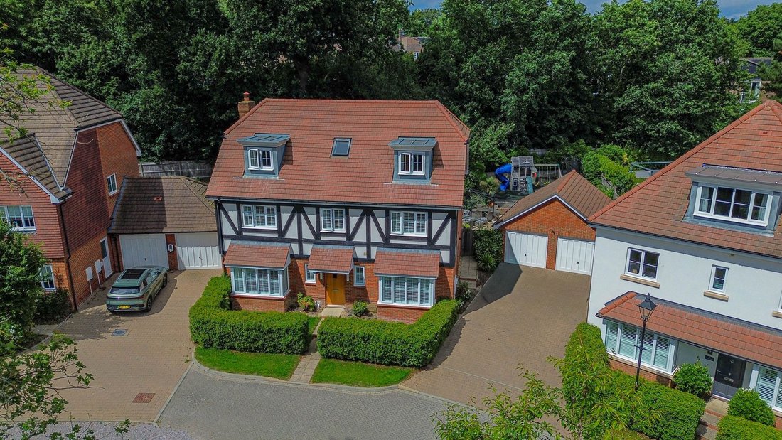 House in Bolnore, Haywards Heath, England 1 - 18345751