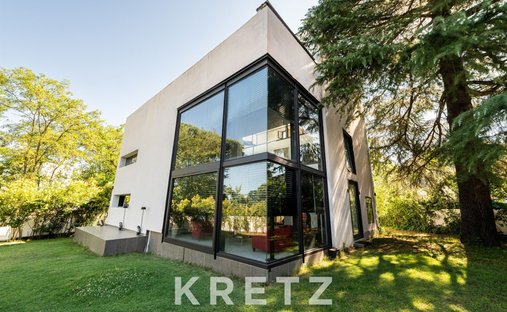 House in Fuencarral-El Pardo, Madrid, Spain 1