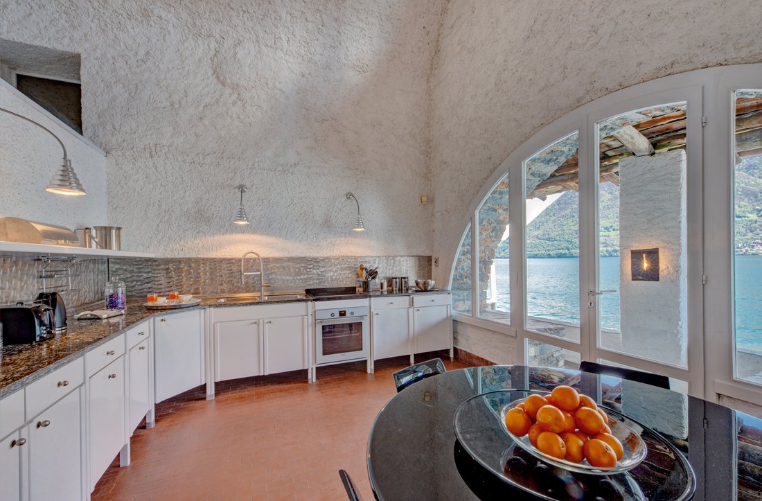 Villa in Brienno, Lombardy, Italy 5 - 18348881