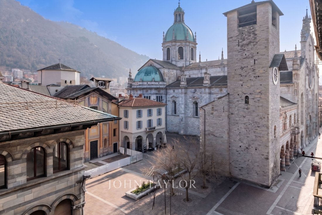 Wohnung in Historisches Zentrum, Como, Lombardei 1 - 18348913