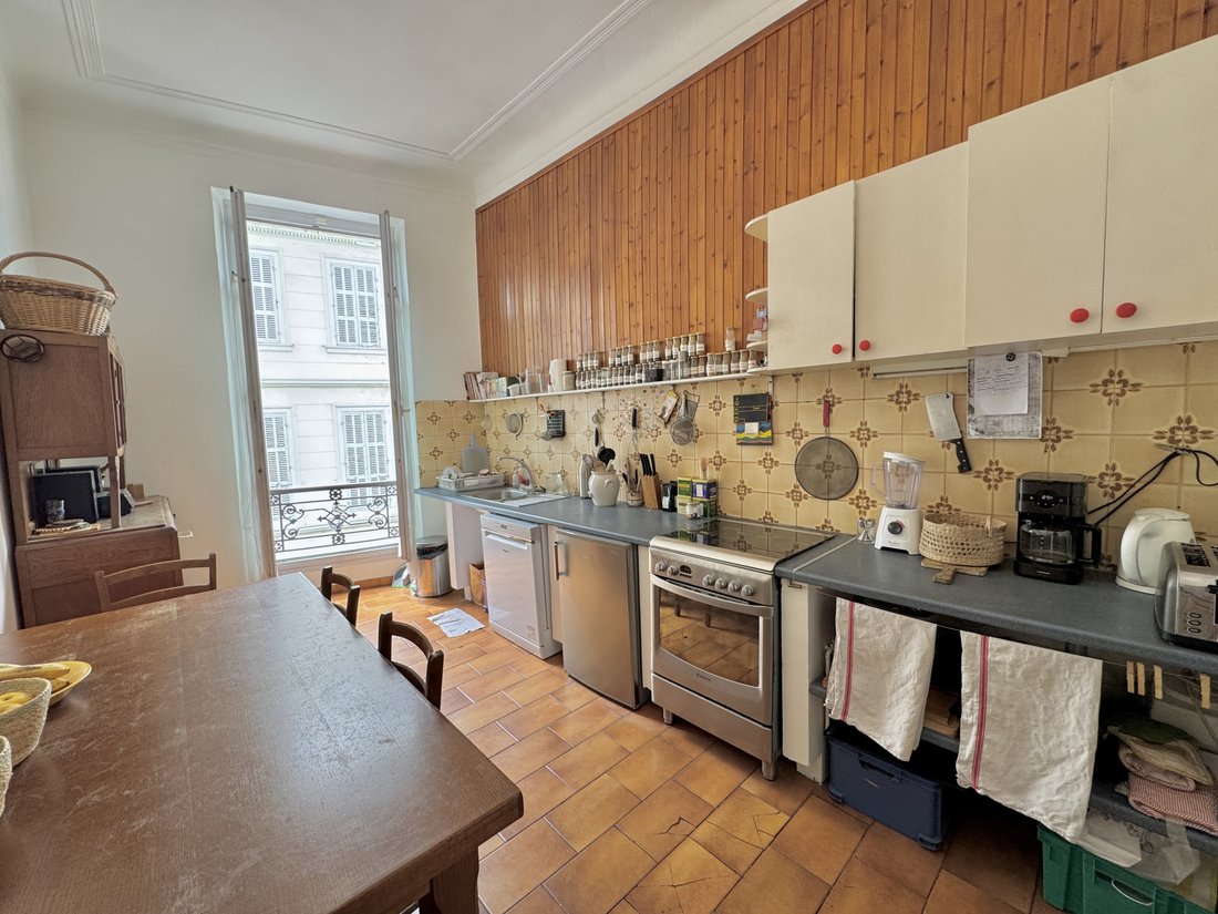 Apartment in 1er Arrondissement, Marseille, France 4 - 18348232