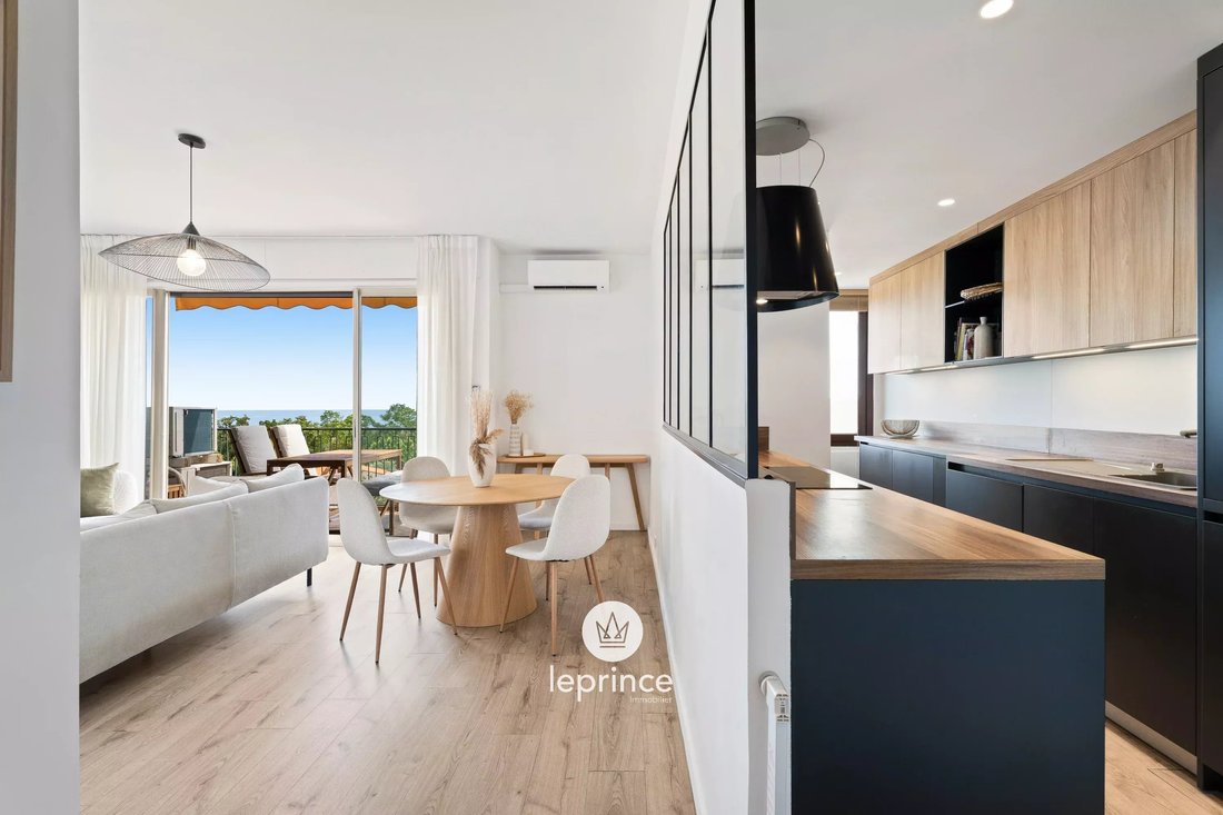 Appartement à Nice, Provence-Alpes-Côte d'Azur, France 2 - 18348290