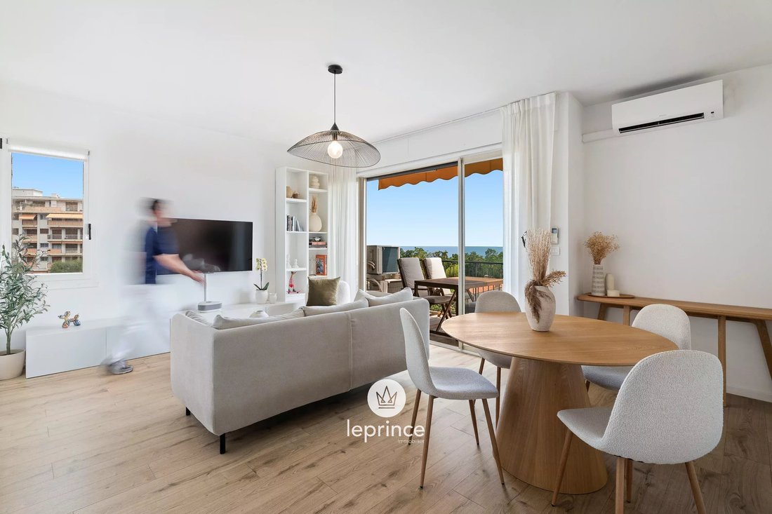 Appartement à Nice, Provence-Alpes-Côte d'Azur, France 1 - 18348290