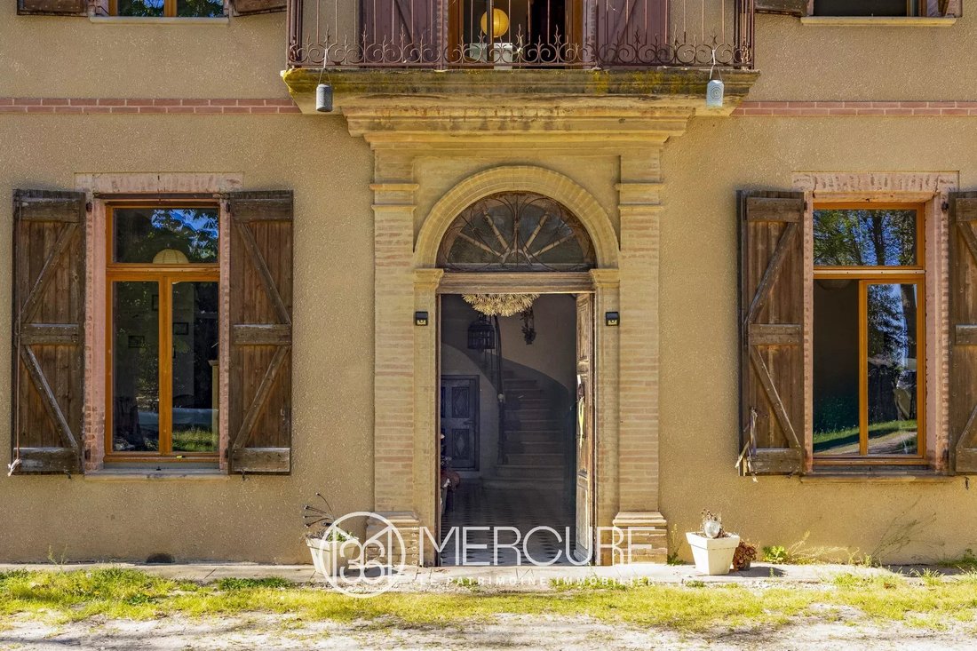 House in Lisle-sur-Tarn, Occitania, France 1 - 17671573
