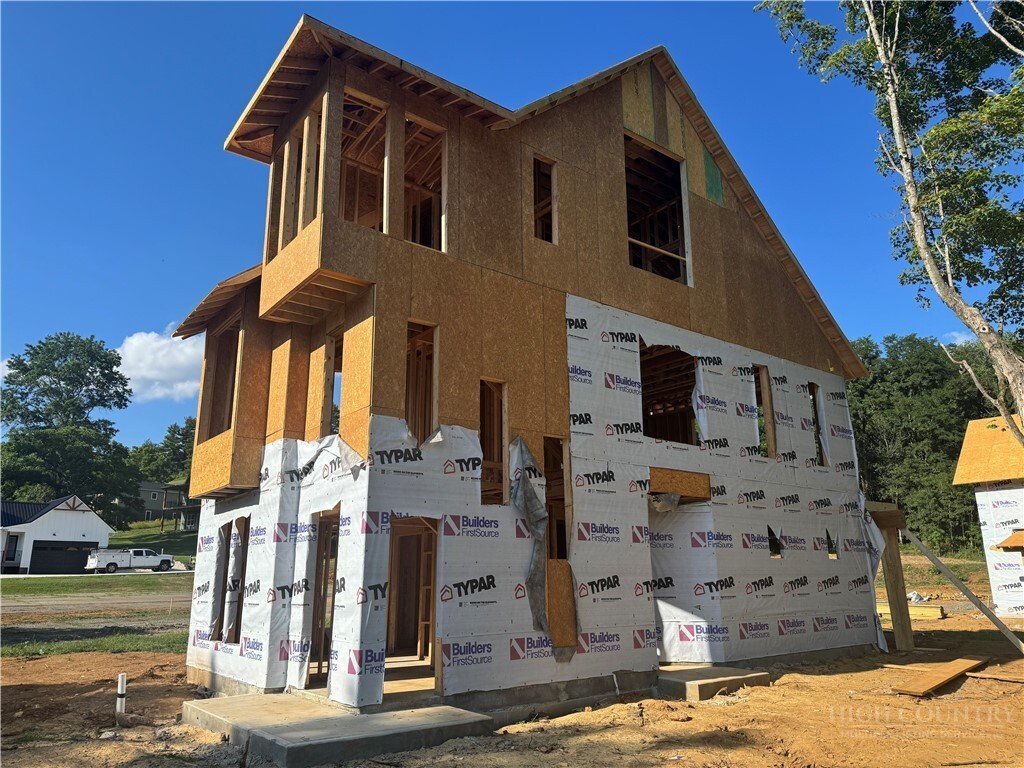 House in West Jefferson, North Carolina, United States 1 - 17737615