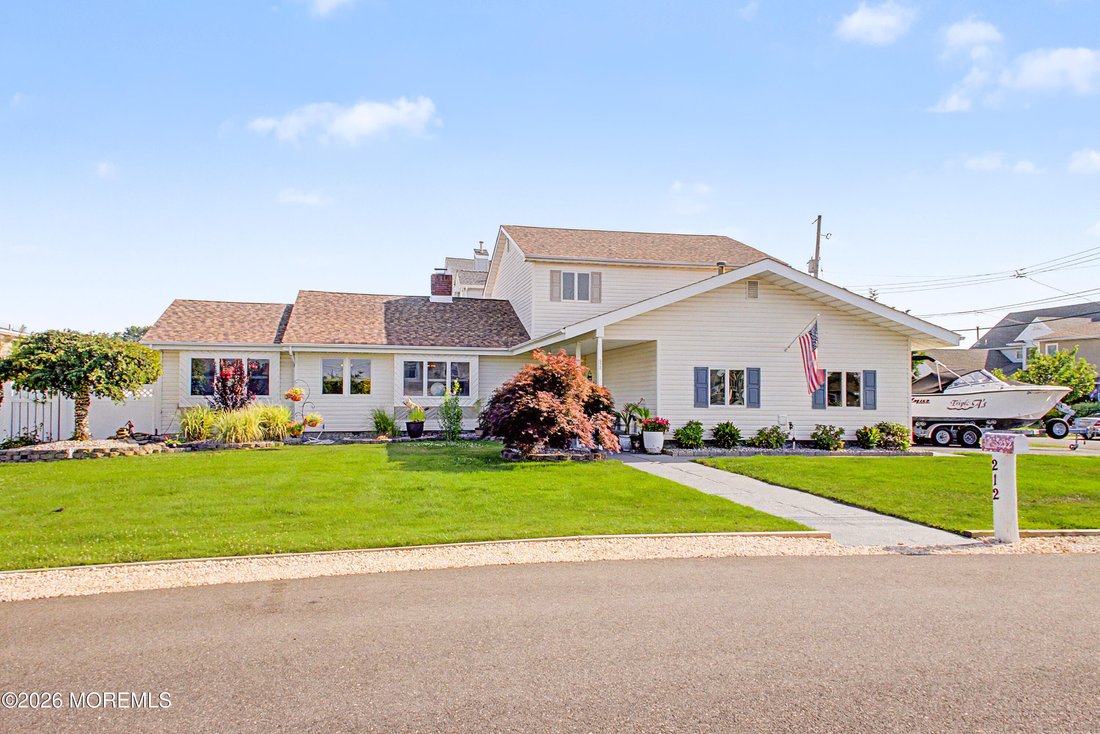 House in Toms River, New Jersey, United States 4 - 18349168