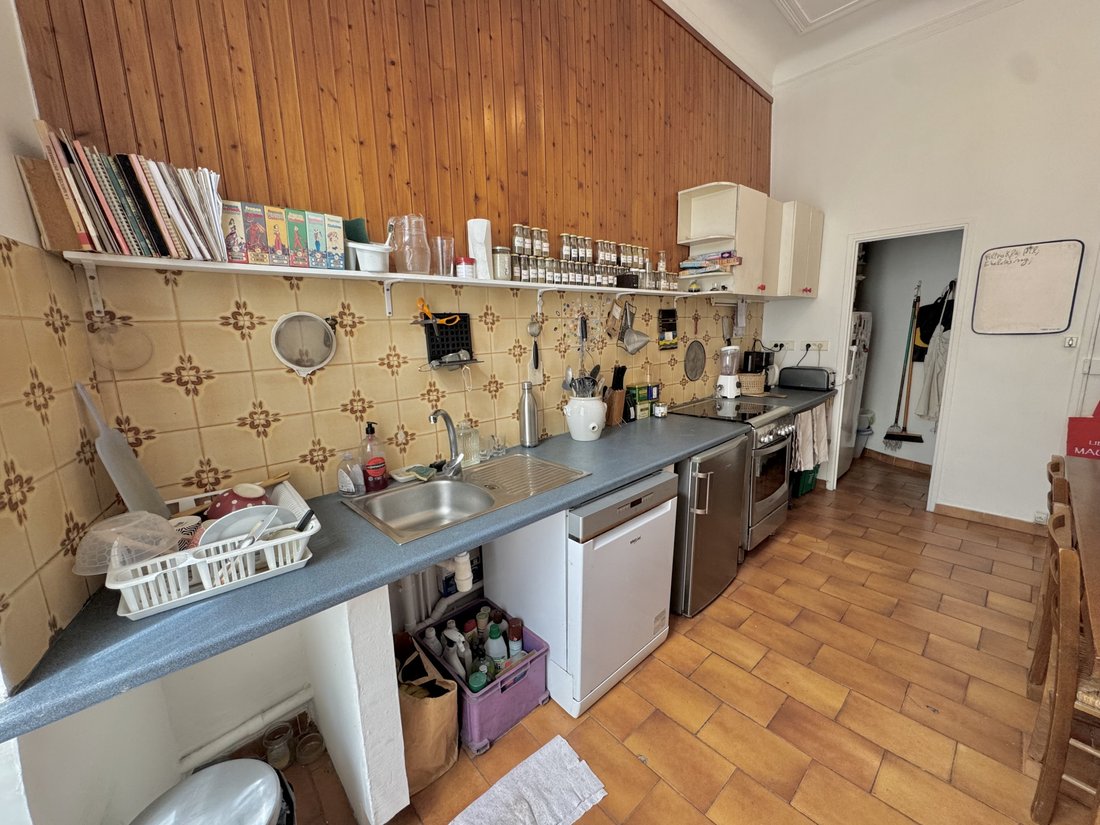 Apartment in 1er Arrondissement, Marseille, France 5 - 18348232