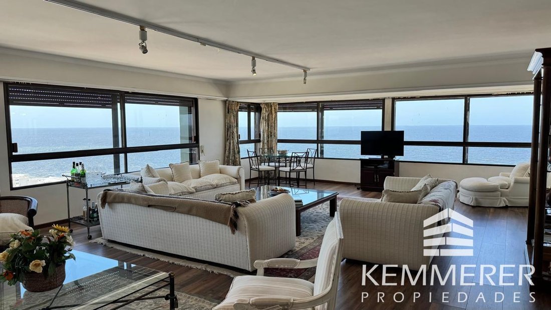 Apartment in Punta del Este, Maldonado Department, Uruguay 5 - 18348067