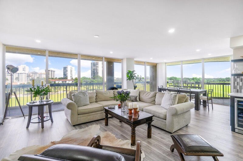 Condo in West Palm Beach, Florida, United States 3 - 18347215