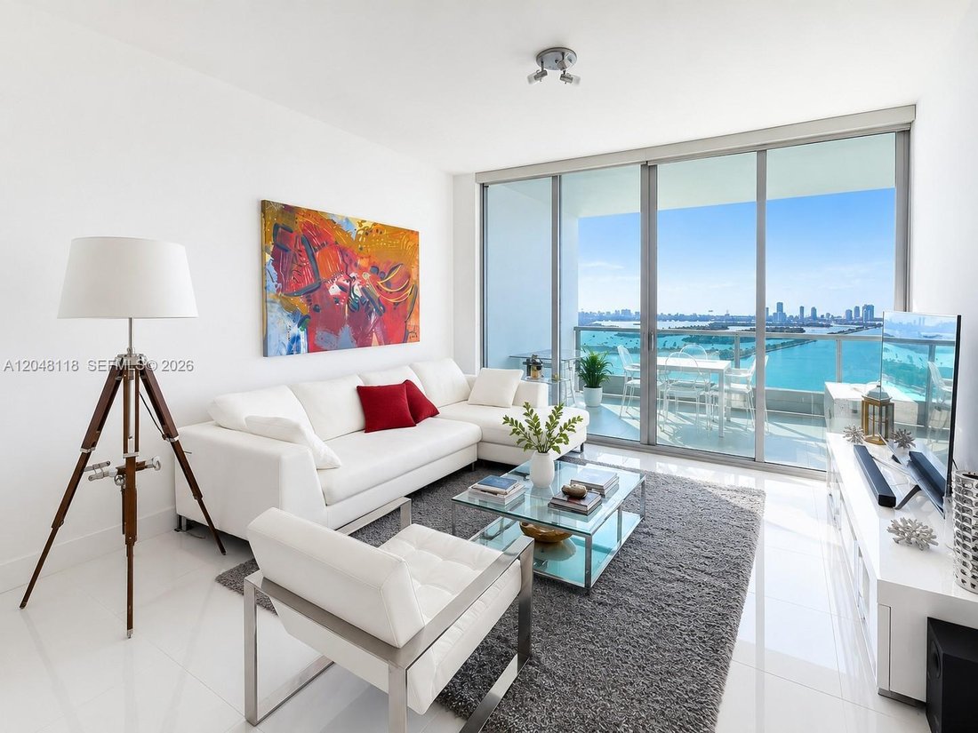 Condo in Miami, Florida, United States 3 - 18345744
