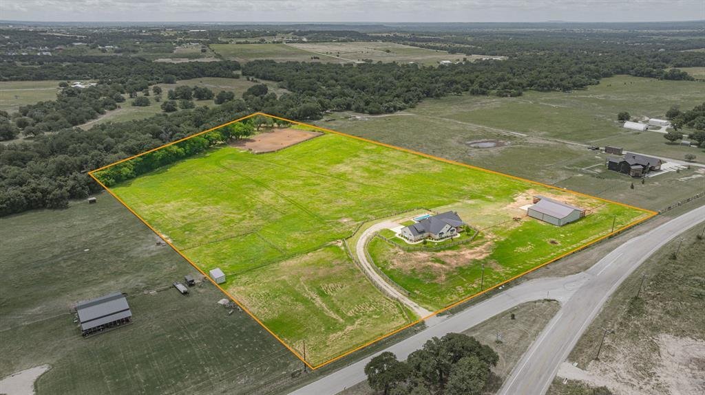 Farm Ranch in Weatherford, Texas, United States 1 - 18347213