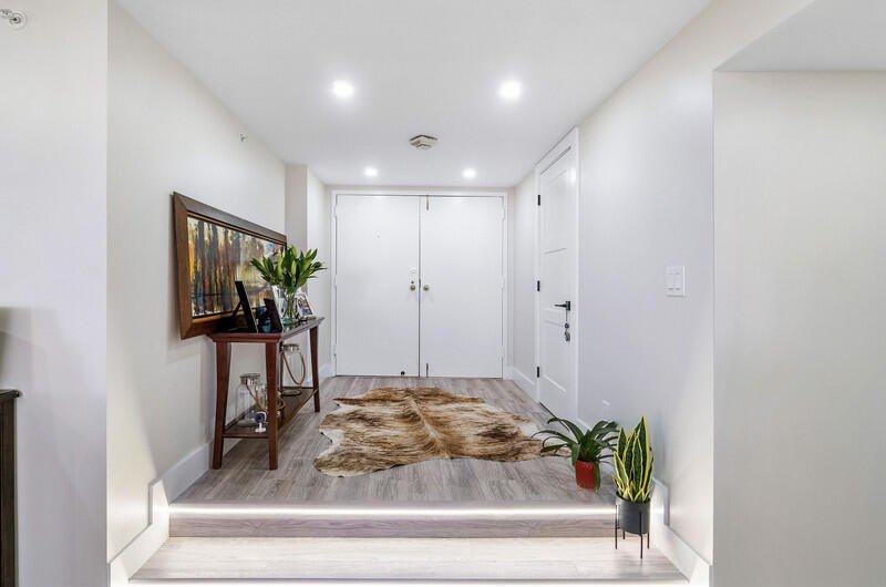 Condo in West Palm Beach, Florida, United States 2 - 18347215