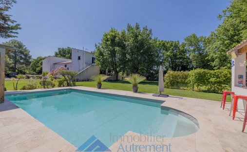 Villa in Plateau de Puyricard-La Trévaresse, Aix-en-Provence, France 1
