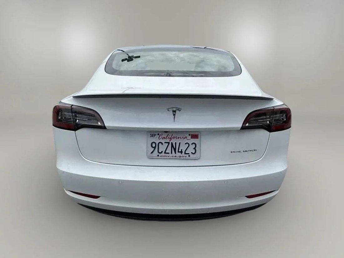 Sedan in Riverside, CA, United States 4 - 18347539