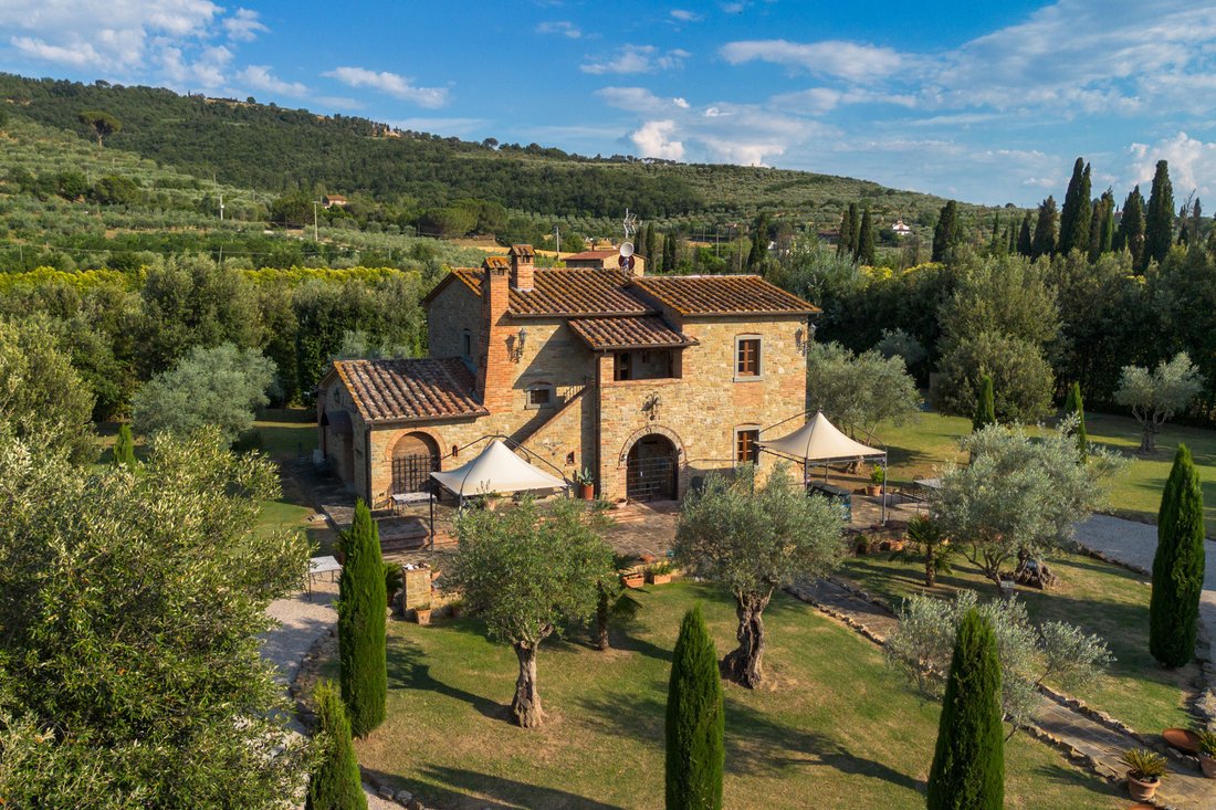 Villa in Center, Cortona, Tuscany 1 - 18347725