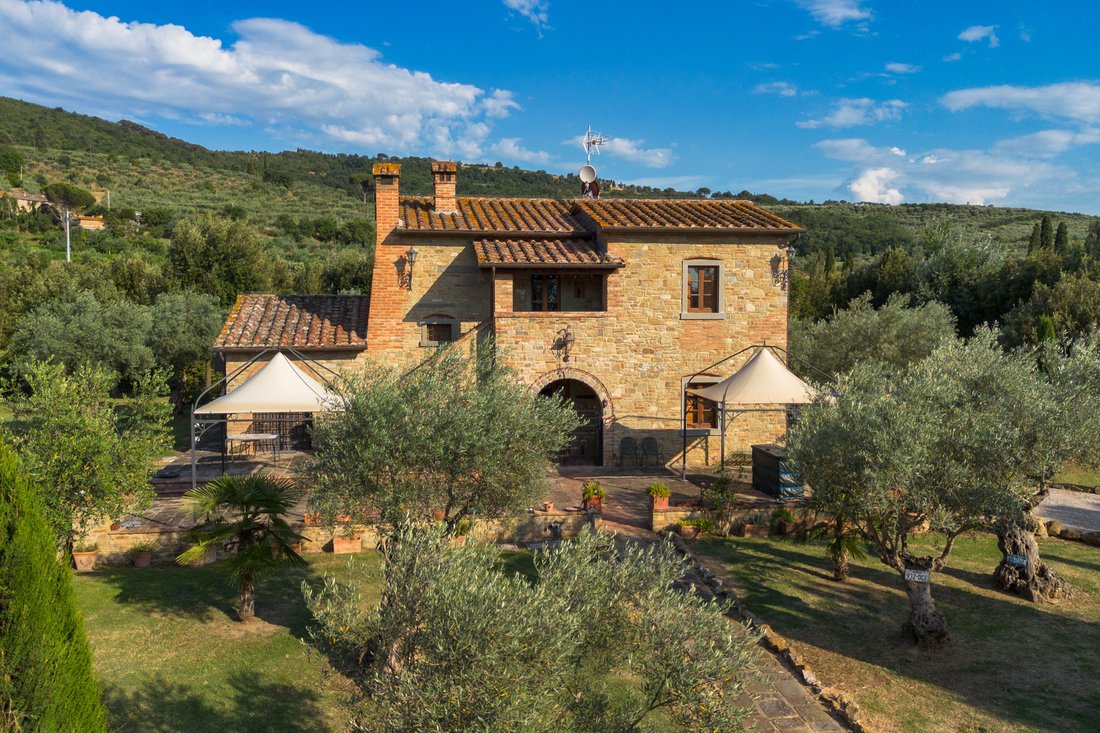Villa in Center, Cortona, Tuscany 2 - 18347725