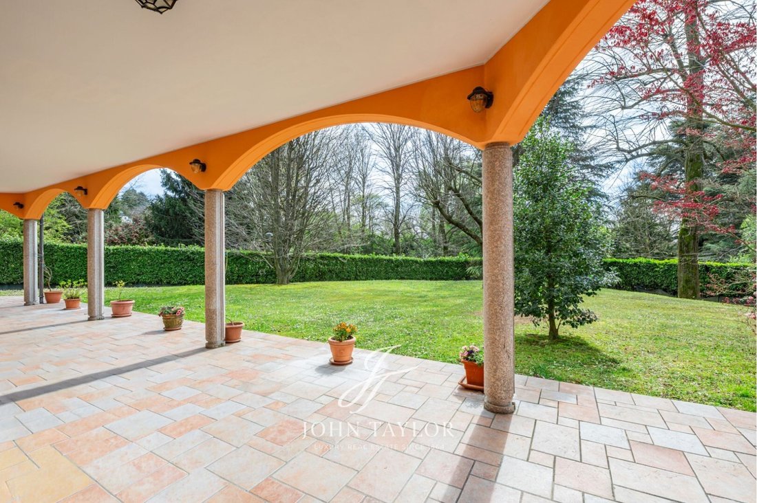 Villa in Carimate, Lombardy, Italy 1 - 18349258