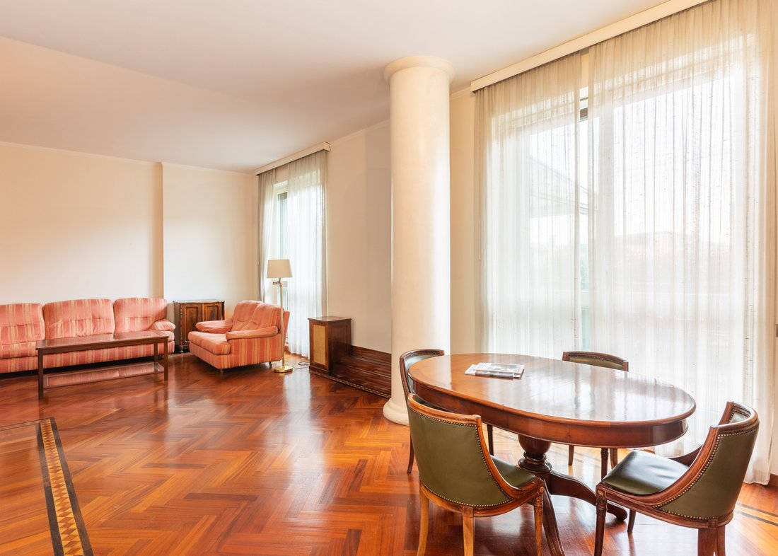 Apartment in Brera, Milan, Italy 3 - 18349215