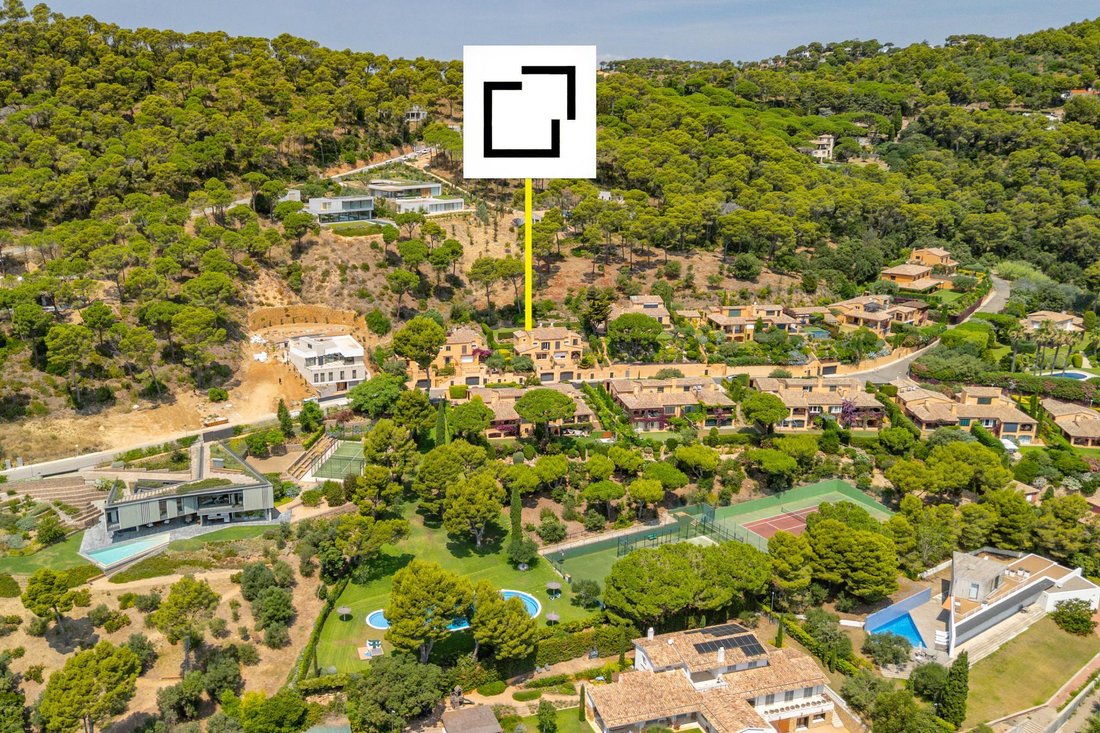 Villa in Begur, Catalonia, Spain 2 - 18348065